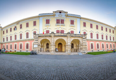 Trei abordări stilistice – o singură expoziție, la Muzeul Național al Unirii din Alba Iulia