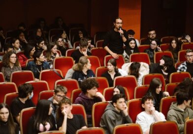 Thrillerul „FUZE: Diversiune explozivă” cu Aaron Taylor-Johnson, Theo James, Sam Worthington și Dragoș Bucur, vine în cinematografele din România!