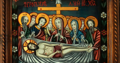 Exponatul lunii aprilie la Muzeul Municipal „Ioan Raica” Sebeș: „Îngroparea lui Iisus Hristos”, icoană pe sticlă realizată de iconarul Florin Poenariu