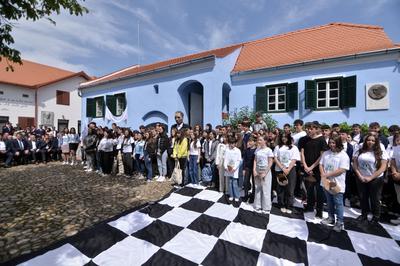 Vineri începe Festivalul ”Lucian Blaga”. Evenimentele îi omagiază pe Lucian Blaga și Constantin Brâncuși. Vezi programul complet