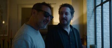 Laetitia Casta și Gilles Lellouche, detectivi fără voie în comedia „Crima de la etajul 3”, din 11 septembrie la cinema