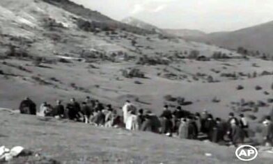 Târgul din Teiuș, locul unde acum 66 ani s-au filmat scene din filmul ”Setea”, va fi transformat cu fonduri europene intr-un parc urban modern