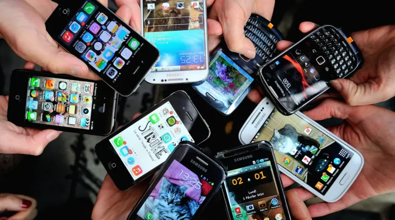 Companiile telecom așteaptă creșteri semnificative de productivitate prin AI, însă resursele umane și modelele operaționale pun în pericol rezultatele