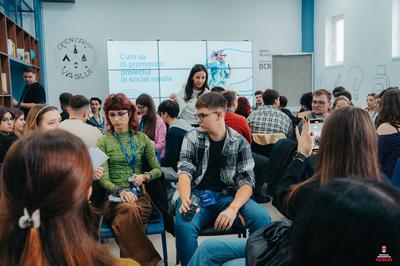 Zece orașe vor să devină Capitala Tineretului din România în 2028. Vezi cine face parte din juriul de experți
