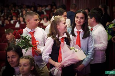 Excelența în educație a fost premiată la Sebeș. 80 de cadre didactice și 372 de elevi au fost felicitați în cadrul unui eveniment festiv